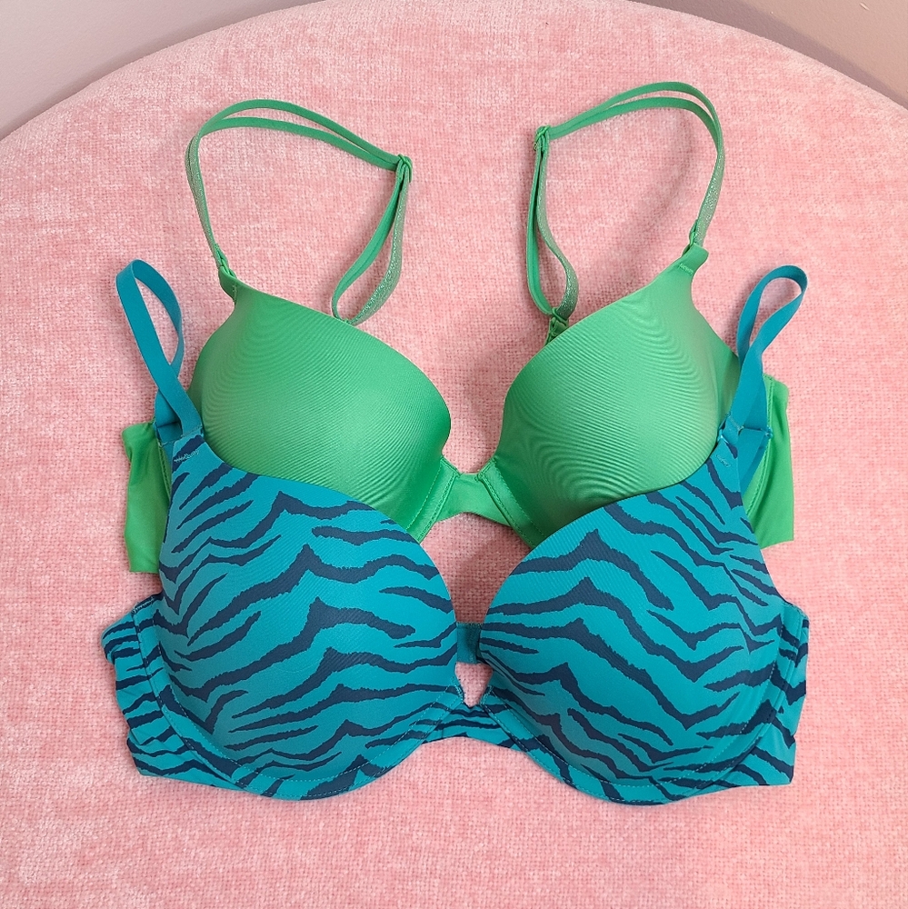 2 VS PINK Push-up Bras Size 34C